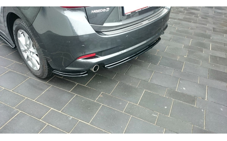 Накладка задняя Mazda 3