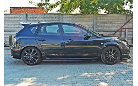 Пороги Mazda 3