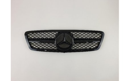 Решетка радиатора Mercedes C-class W203