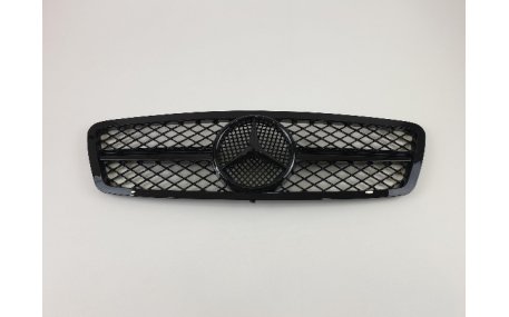 Решетка радиатора Mercedes C-class W203