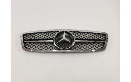 Решетка радиатора Mercedes C-class W203