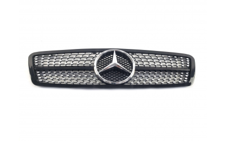 Решетка радиатора Mercedes C-class W203