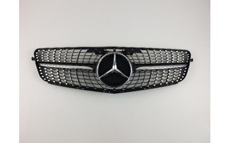 Решетка радиатора Mercedes C-class W204