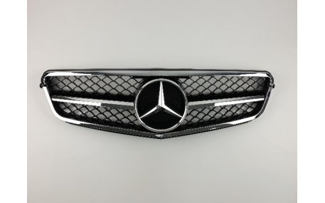Решетка радиатора Mercedes C-class W204
