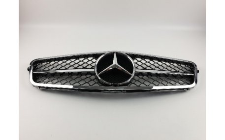 Решетка радиатора Mercedes C-class W204