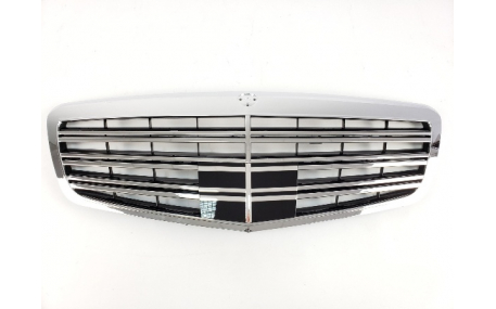 Решетка радиатора Mercedes S-class W221 2009-2012