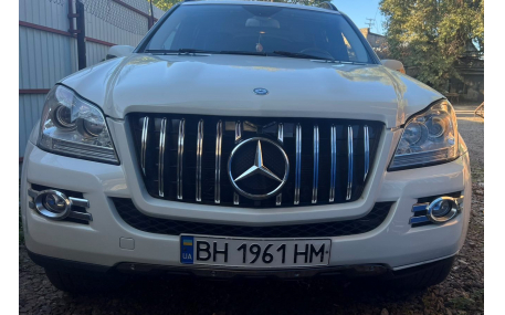 Решетка радиатора Mercedes GL-class X164
