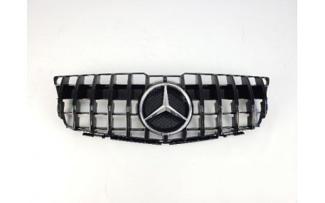 Решетка радиатора Mercedes GLK-class X204 2008-2012