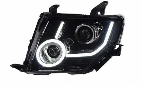 Фары передние Mitsubishi Pajero Wagon 4