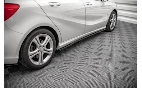 Накладки на пороги Mercedes A-class W176