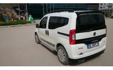Накладка задняя Peugeot Bipper