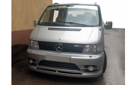 Накладка передняя Mercedes Vito W638