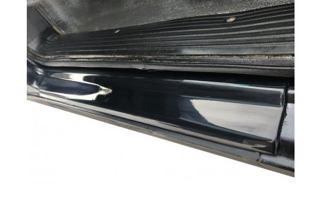 Накладки на пороги Mercedes Vito W638