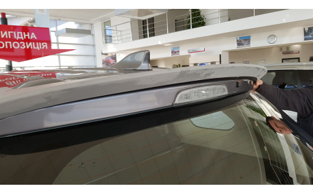 Спойлер Mitsubishi Outlander