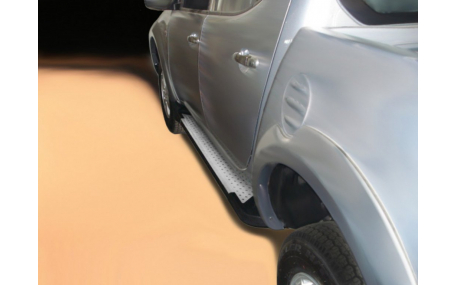 Подножки Mitsubishi L200