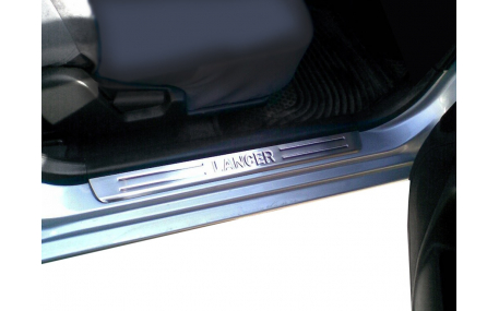 Накладки на пороги Mitsubishi Lancer 9