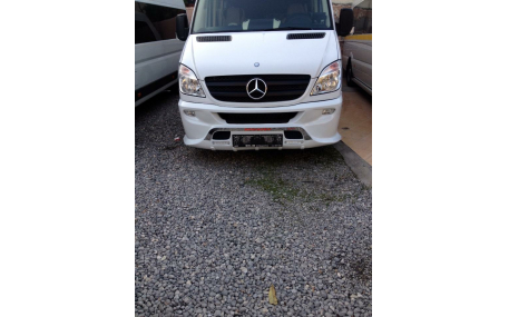 Накладка передняя Mercedes Sprinter 2007-2012