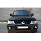 Дефлектор капота Mitsubishi Pajero Sport