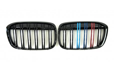 Решетка радиатора BMW X1 F48 2015-2019