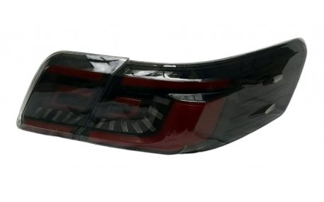 Фонари задние Toyota Camry V40