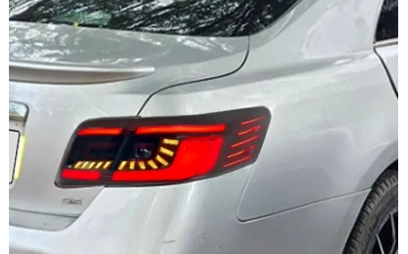 Фонари задние Toyota Camry V40