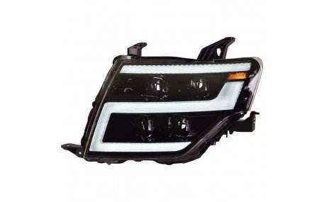 Фары передние Mitsubishi Pajero Wagon 4