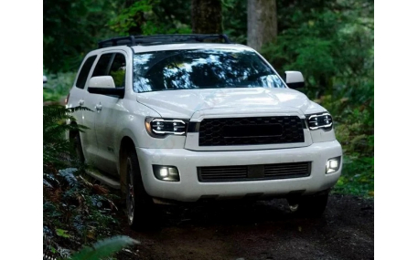 Фары передние Toyota Sequoia 2007-2021