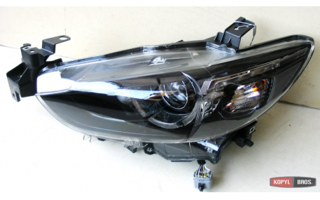 Фары передние Mazda 6