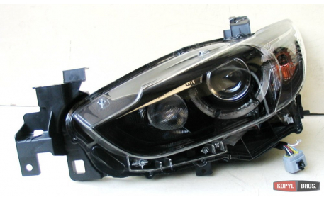 Фары передние Mazda 6