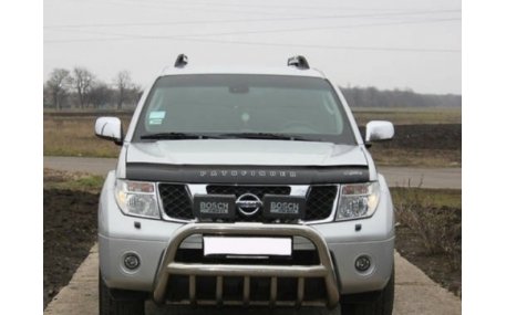 Дефлектор капота Nissan Navara