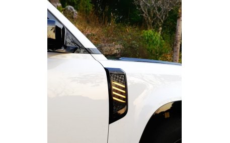 Вставки в крылья Land Rover Defender