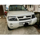 Фары передние Mitsubishi Pajero Wagon 3