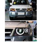 Фары передние Mitsubishi Pajero Wagon 3