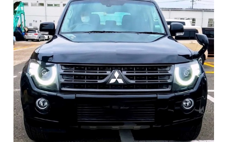 Фары передние Mitsubishi Pajero Wagon 4