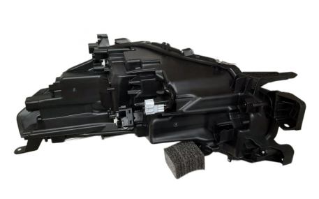 Фары передние Toyota Hilux 2021-2024