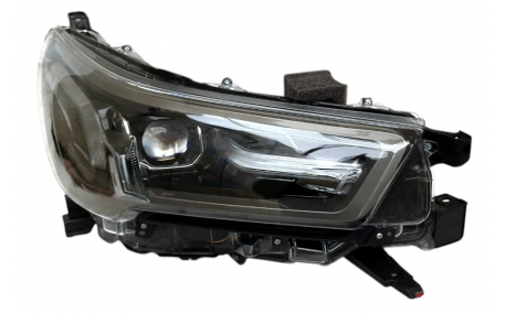 Фары передние Toyota Hilux 2021-2024