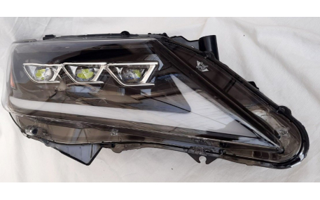 Фары передние Toyota Camry V50