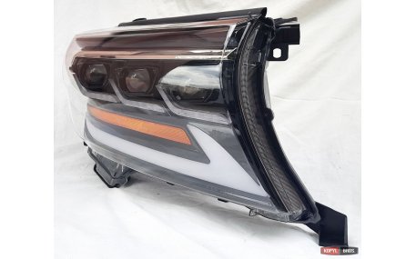 Фары передние Toyota Land Cruiser 200