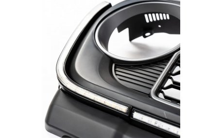 Решетка радиатора Jeep Wrangler JL