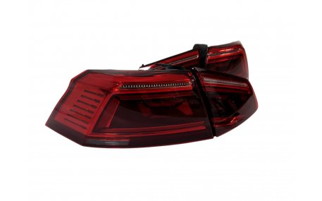 Фонари задние Volkswagen Passat B8