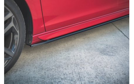 Накладки на пороги Peugeot 308