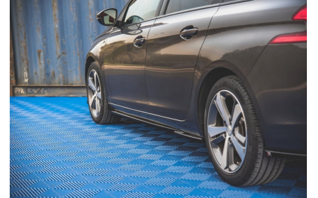 Накладки на пороги Peugeot 308