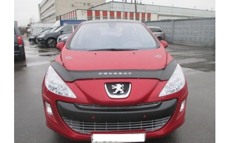 Дефлектор капота Peugeot 308