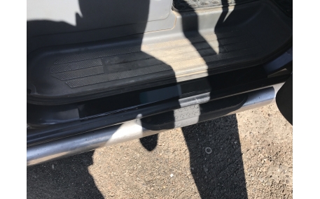 Накладка на пороги