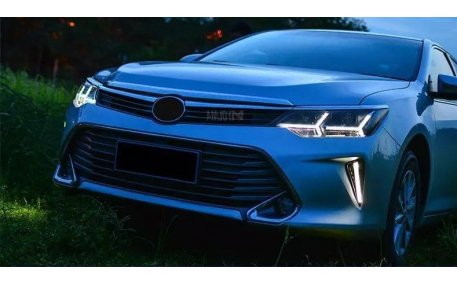 Фары передние Toyota Camry V55