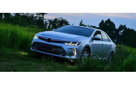Фары передние Toyota Camry V55