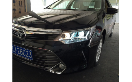 Фары передние Toyota Camry V55