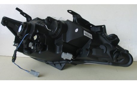 Фары передние Toyota Camry V55