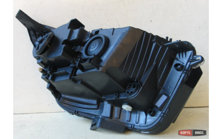 Фары передние Ford Edge 2015-2019