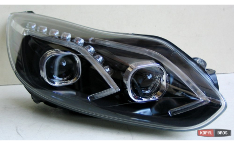 Фары передние Ford Focus MK3 2011-2014